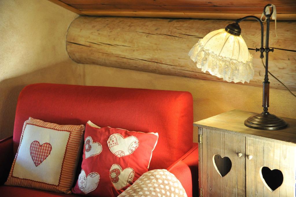 L'Ancien Paquier Chambre D'Hotes Valtournenche Luaran gambar